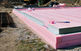 Austrotherm XPS Top 50 bzw. Top 70 Dämmplatten als Dämmung unter der Bodenplatte bei hoher Druckbelastung.